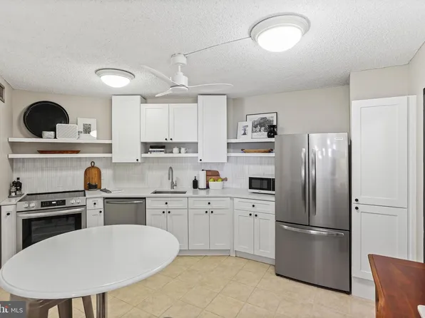 205 E Joppa Rd APT 1907, Towson, MD 21286