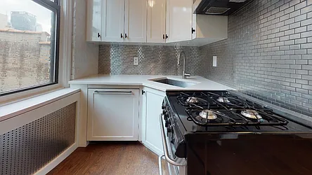 Rented by Bond New York