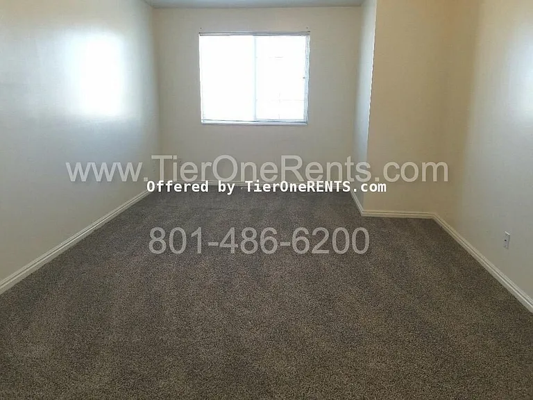5344 S 3600 W #8 — Photo 10
