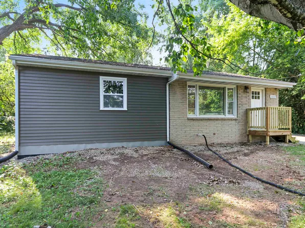 2680 Nicolet Dr, Green Bay, WI 54311