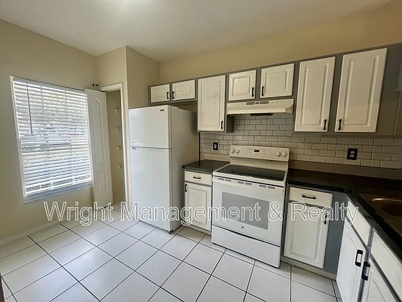 3rd image of 2348 Lake Woodberry Cir