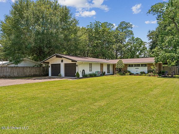 2nd image of 13829 E El Bonito Dr