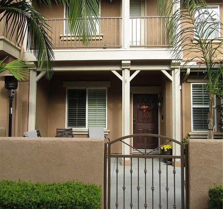 1st image of 333 W Mountain Holly Ave