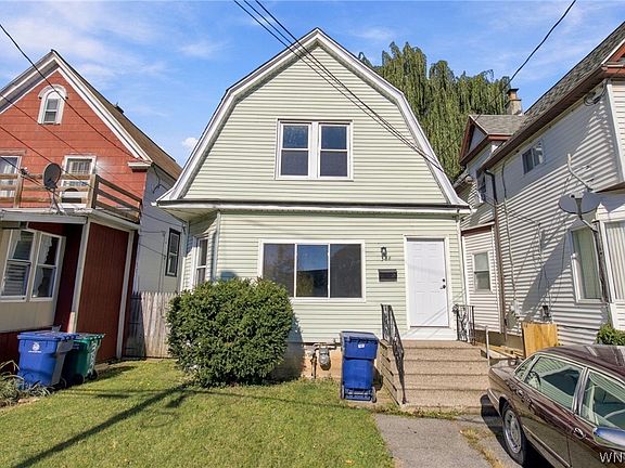 2nd image of 386 Esser Ave