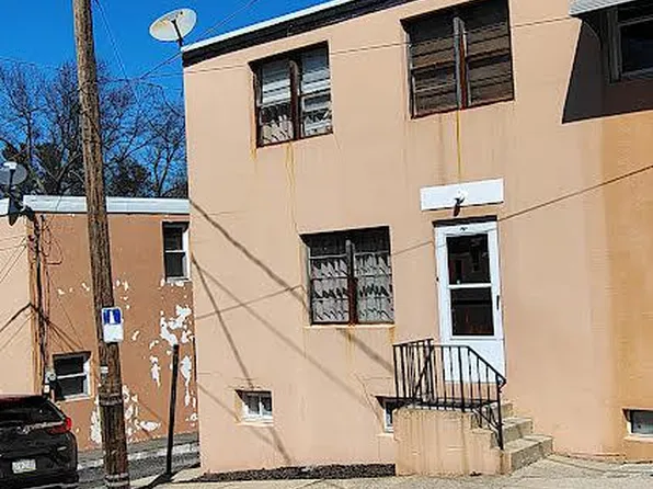 108 N 16th St, Pottsville, PA 17901