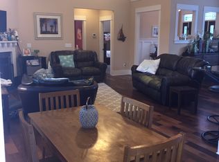 245 Shore Point Dr, Wilmington, NC 28411