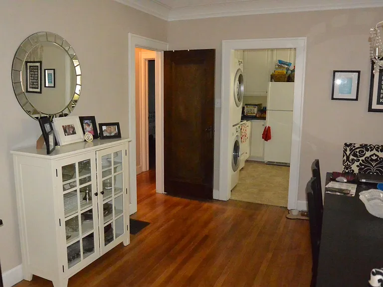 Dinning room.