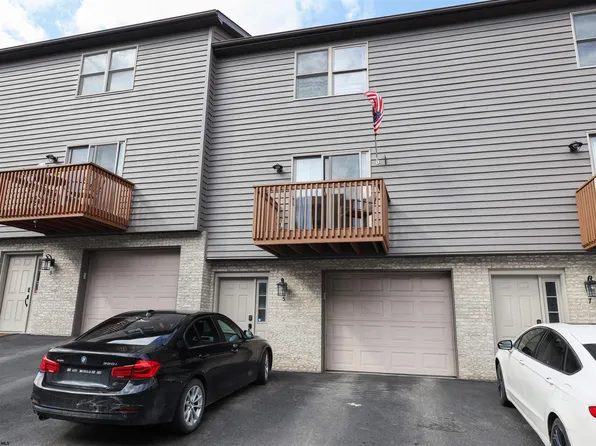 5 Sunridge Dr, Morgantown, WV 26505