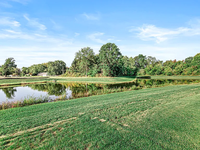 2240 Bauer Creek Dr — Photo 48