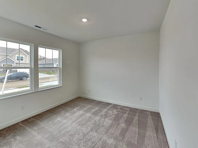 842 Holmdale Dr — Photo 9