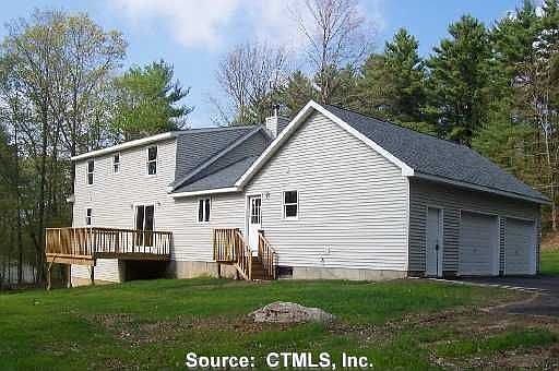 2nd image of 7 Goodell Rd