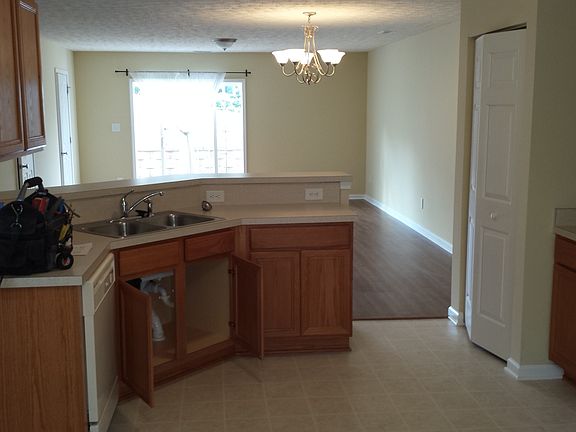 2nd image of 3157 Ivey Wood Ln