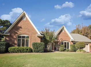 8496 Buckhurst Rd, Cordova, TN 38016