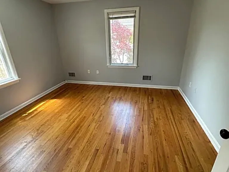 193 Main St #2 — Photo 10