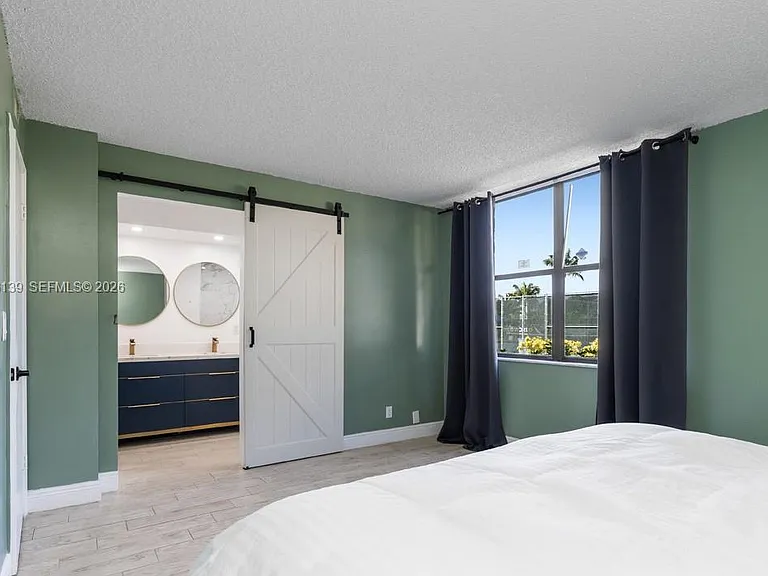 825 Egret Cir #110 — Photo 16