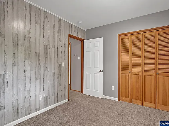 6 bed, 2594 sqft, $1,200 — Photo 2