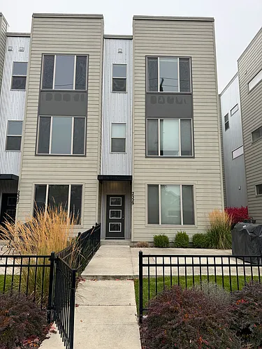 2329 W Bridge Ave Photo 1