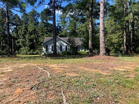 2nd image of 564-570 Camp Rd