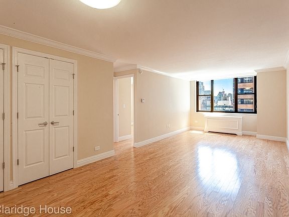 5th image of 201 E 87th St APT 12S