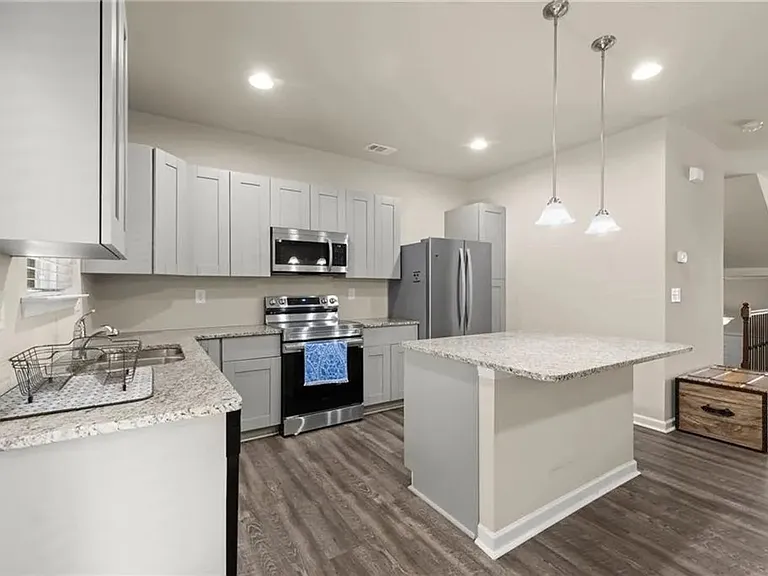 4202 Chatham Ridge Dr — Photo 37