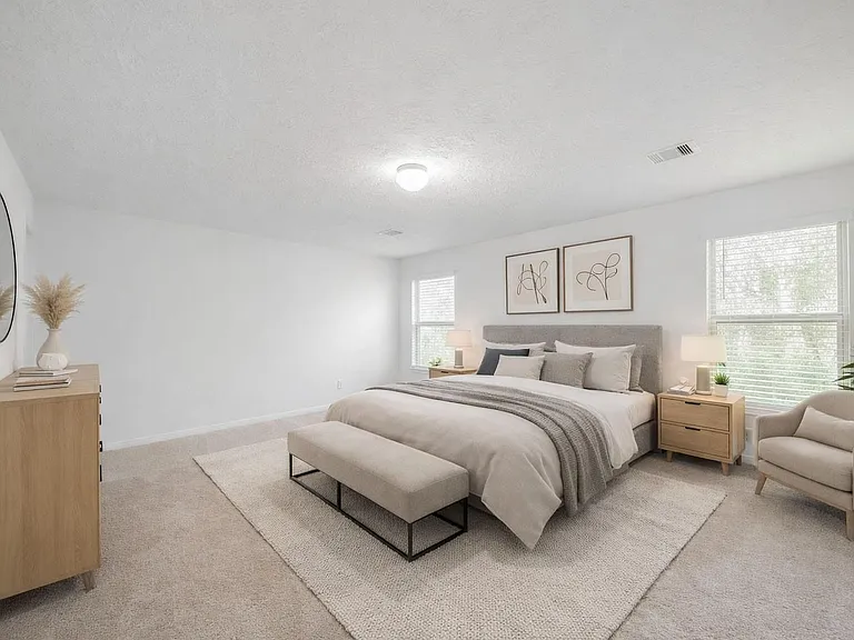 27618 Mesabe Dr — Photo 9