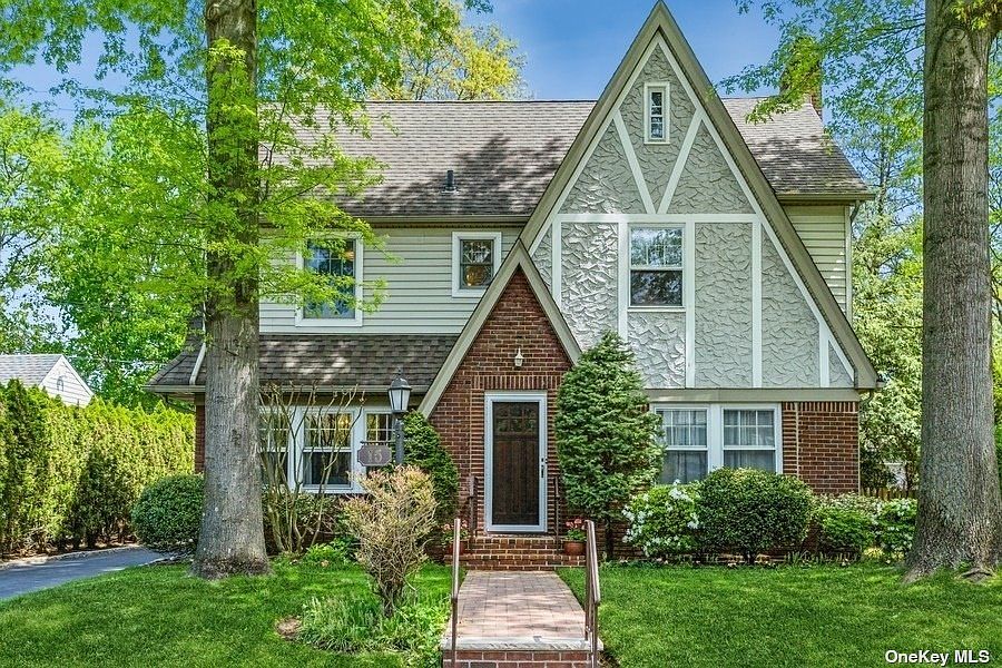 15 Brompton Road, Garden City, NY 11530 Zillow