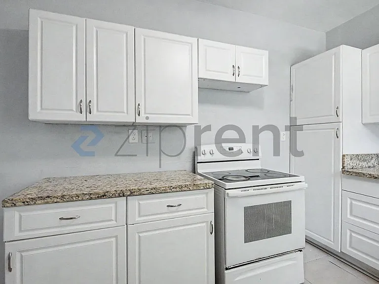238 NE 57th St — Photo 9