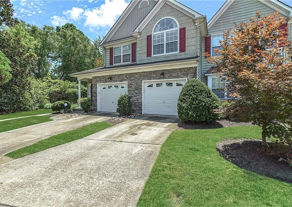 1st image of 2106 Sawgrass Ln
