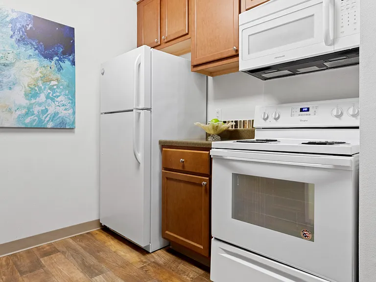Arbor Lakes Kitchen