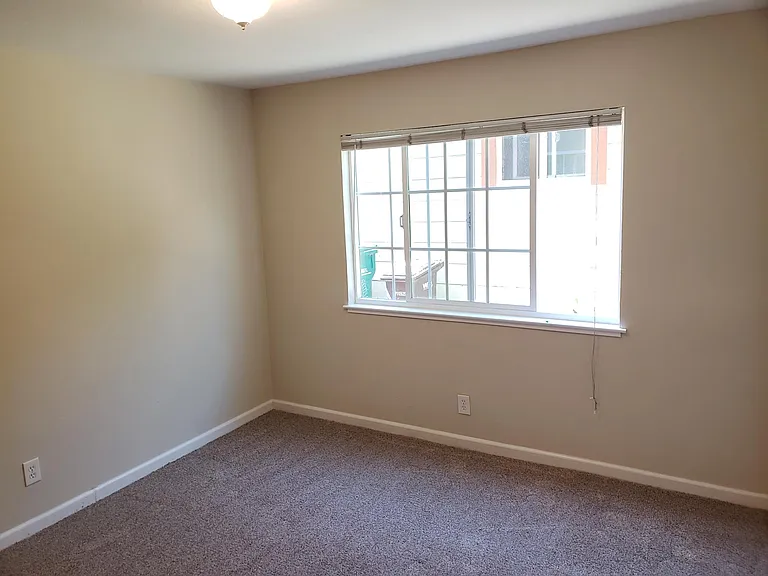 515 Kains Ave #2 — Photo 14