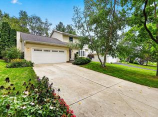 18 Star Fire Ct, Madison, WI 53719