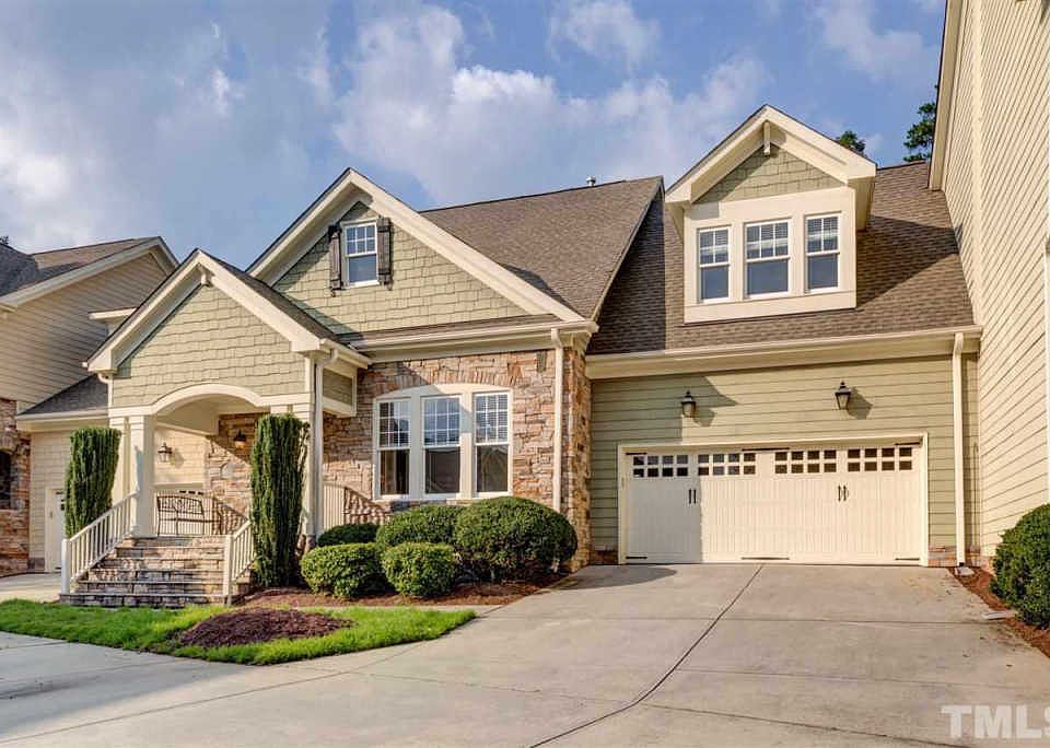 1st image of 6 Grandwood Cir