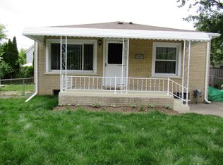 2408 Cass Lake Rd, Keego Harbor, MI 48320