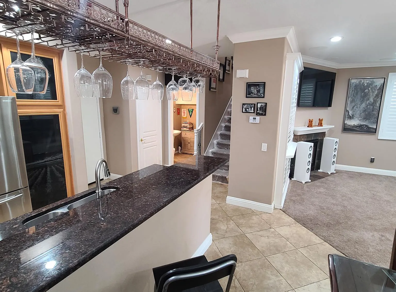 3 bed, 1547 sqft, $3,350 — Photo 4