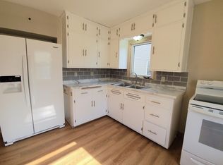 185 N 90th St, Milwaukee, WI 53226