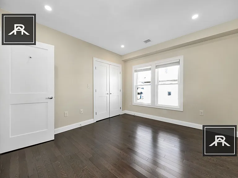 45 Wright Ave #2 — Photo 9