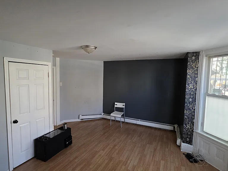 49 Lentz Ave #1A — Photo 3