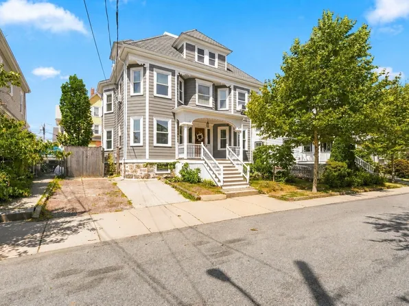 19 Gilmore St, Everett, MA 02149