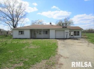 13735 N Manito Rd, Manito, IL 61546