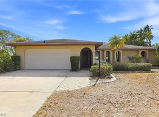 2216 SE 15th Ter, Cape Coral, FL 33990