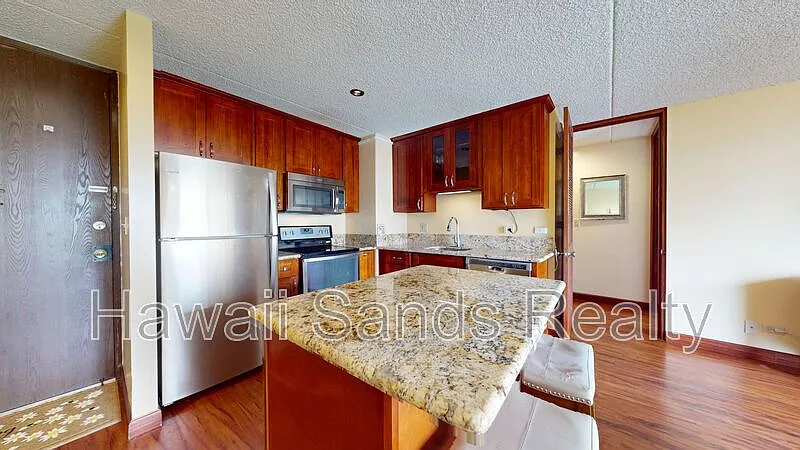 1 bed, 1.0 bath, 570 sqft, $2,950 — Photo 3