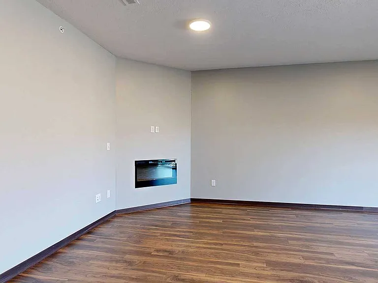 360 at Jordan West — Photo 112
