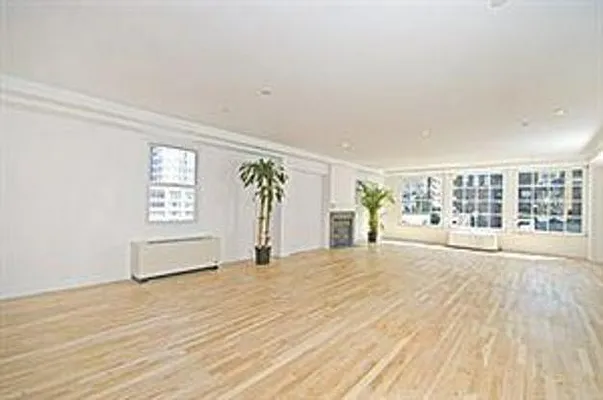 Rented by Douglas Elliman | media 21