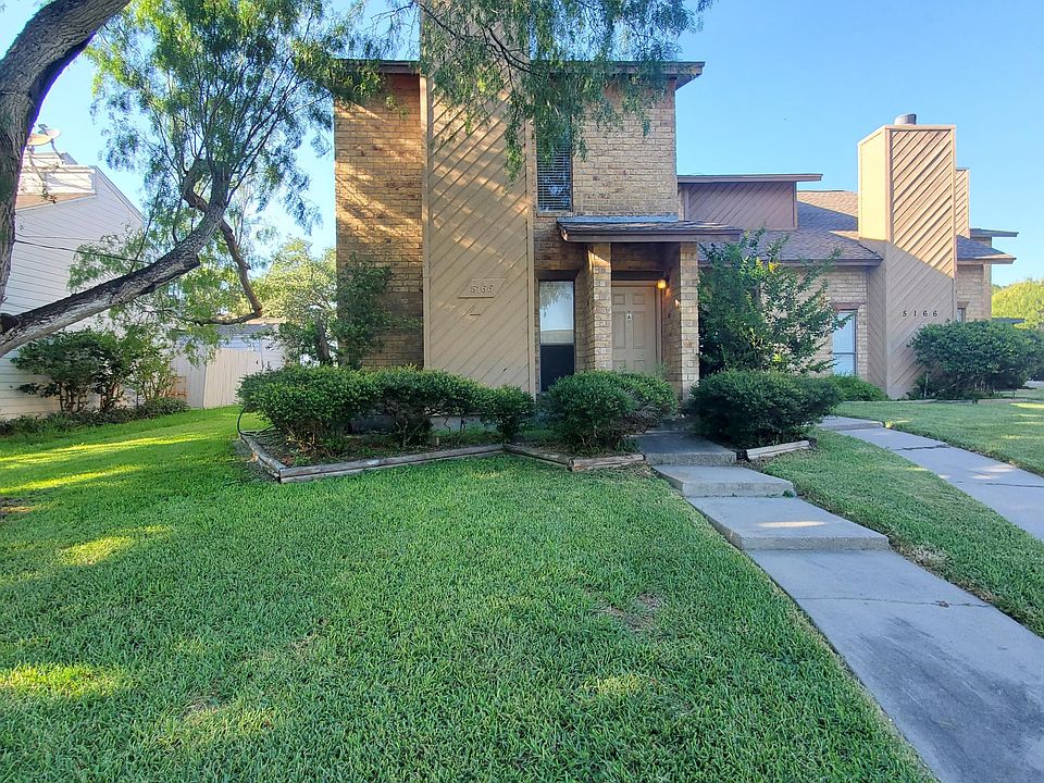 Manicured front entrance