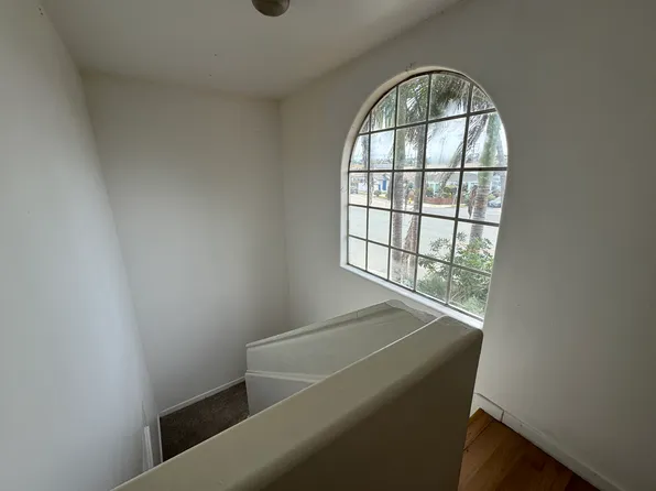 4930 W Point Loma Blvd APT C, San Diego, CA 92107