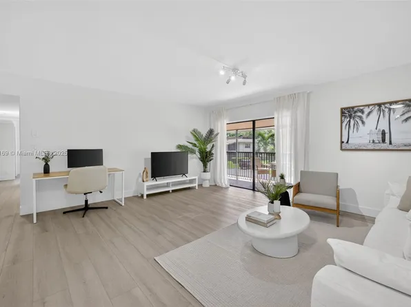 261 Deer Creek Blvd APT 1205, Deerfield Beach, FL 33442