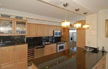 5th image of 4280 Galt Ocean Dr APT 28A