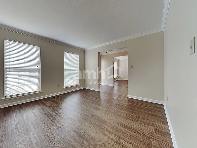 10305 Saint Regence Ln — Photo 7