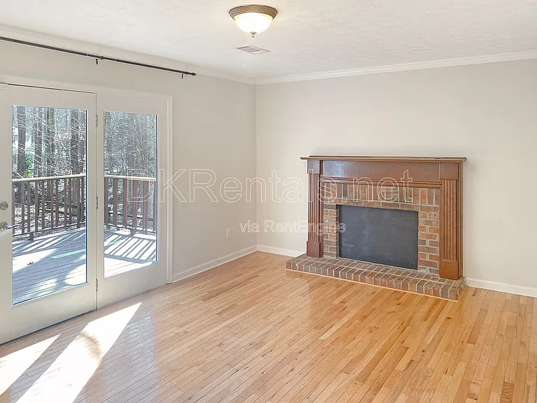 860 Crab Orchard Dr — Photo 5