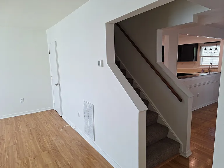 1512 Lakeview Ave #1 — Photo 2